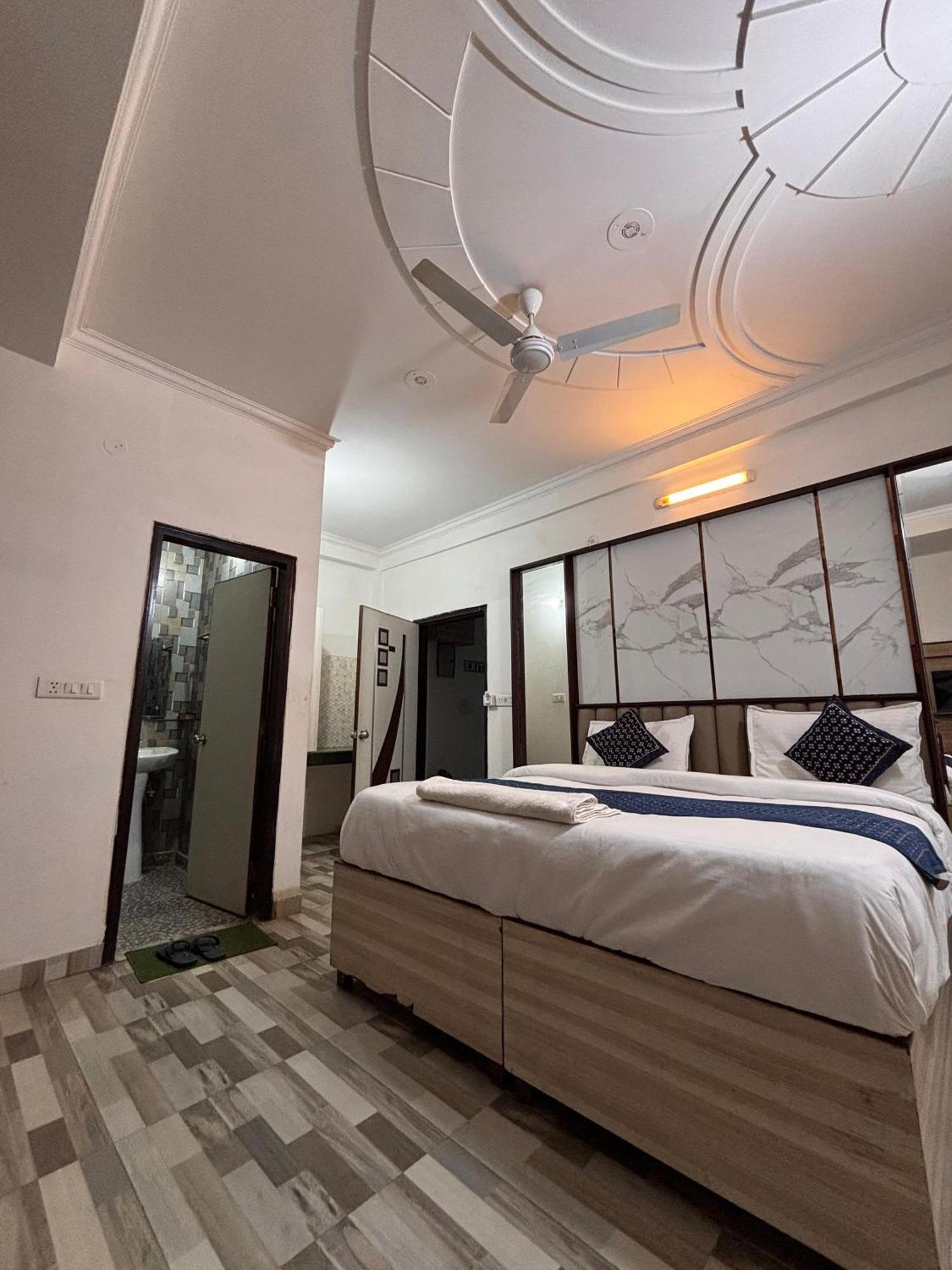 Clink Airport Stay -Neu-Delhi Exterior foto
