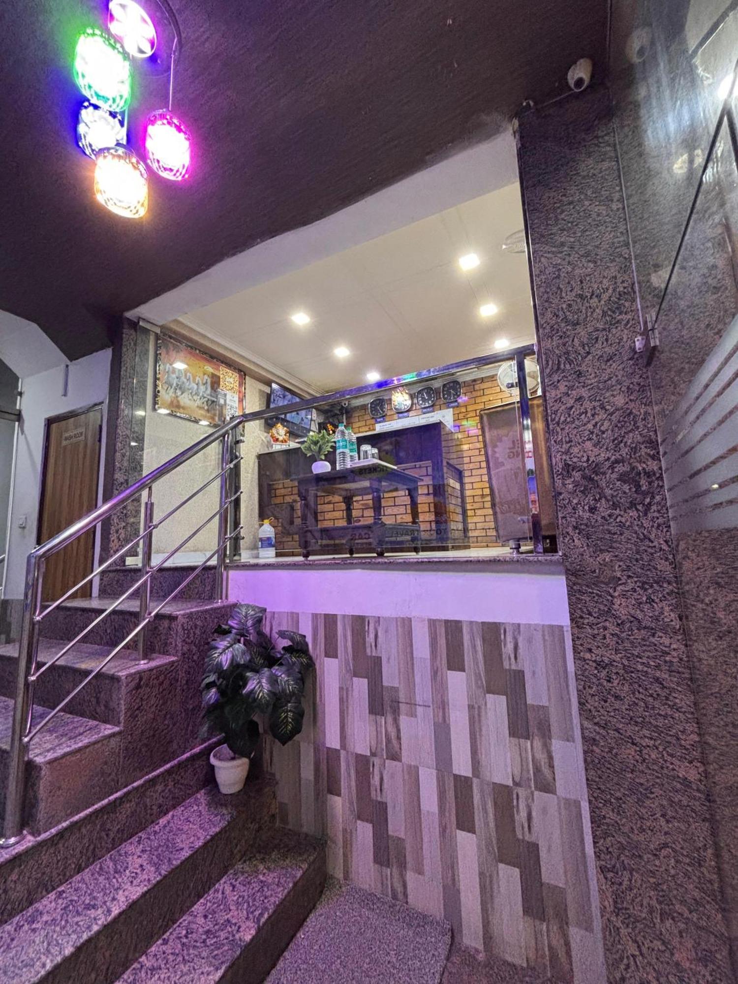 Clink Airport Stay -Neu-Delhi Exterior foto